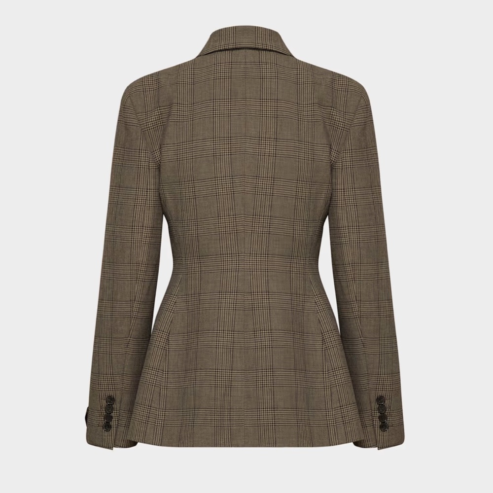 Babaton Standout Blazer - (Re)ssential Single-Breasted Blazer - Picture 3 of 9